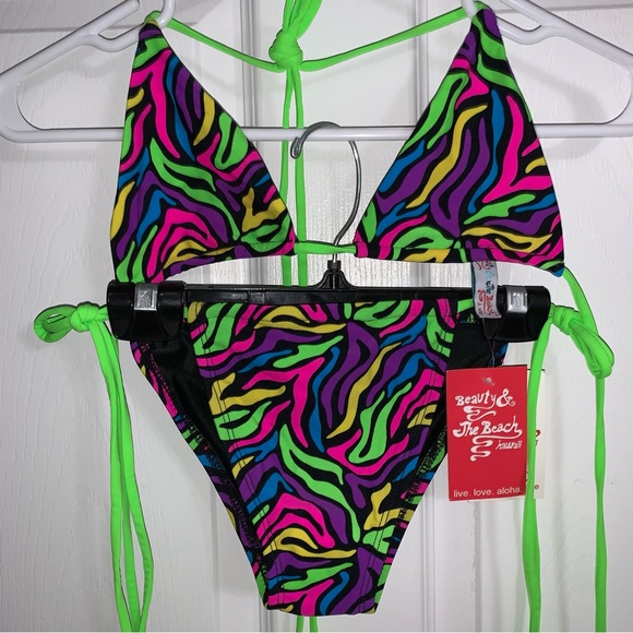 NEW Beauty & the Beach Irina Bikini in Neon - Picture 3 of 8